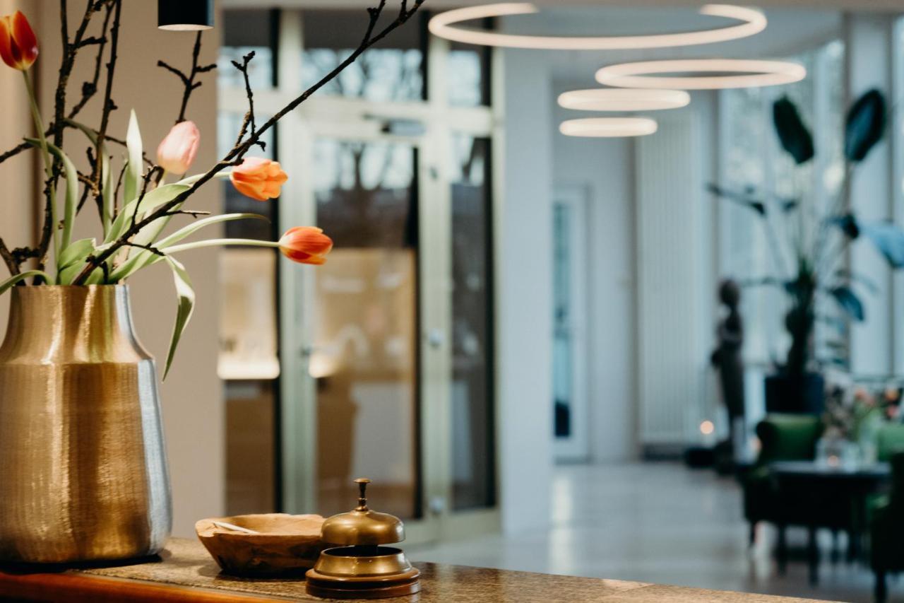 Hotel Crystal ซาร์บรึคเคน ภายนอก รูปภาพ